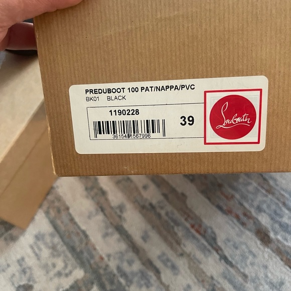 Shoes - Picture 5 of 5